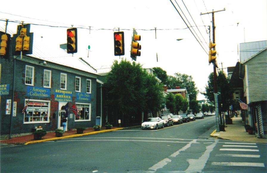 The building in 2015 via Wikipedia. Stonewall jackson and his troops marched down this street and turned right to head east to battle.